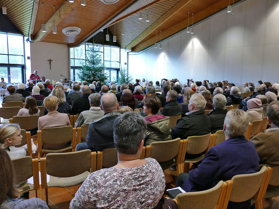 2. Weihnachtstag Heilige Messe im Haus des Gastes (Foto: Karl-Franz Thiede)